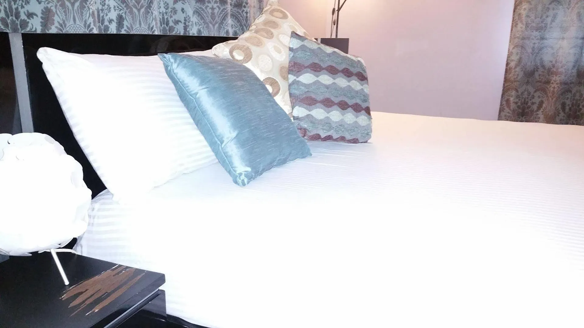 Modern London Decor Guest Apartments 킹스톤